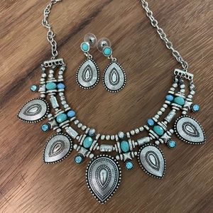 Turquoise and silver choker and earrings